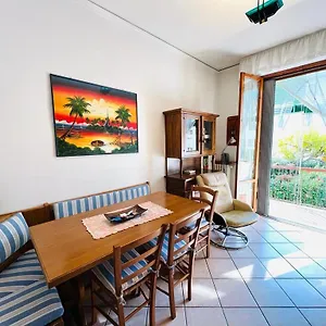 https://tonys-place.it-tuscanyhotel.com