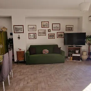 Appartamento “da Francesca“, Aeroporto di Catania Fontana Rossa